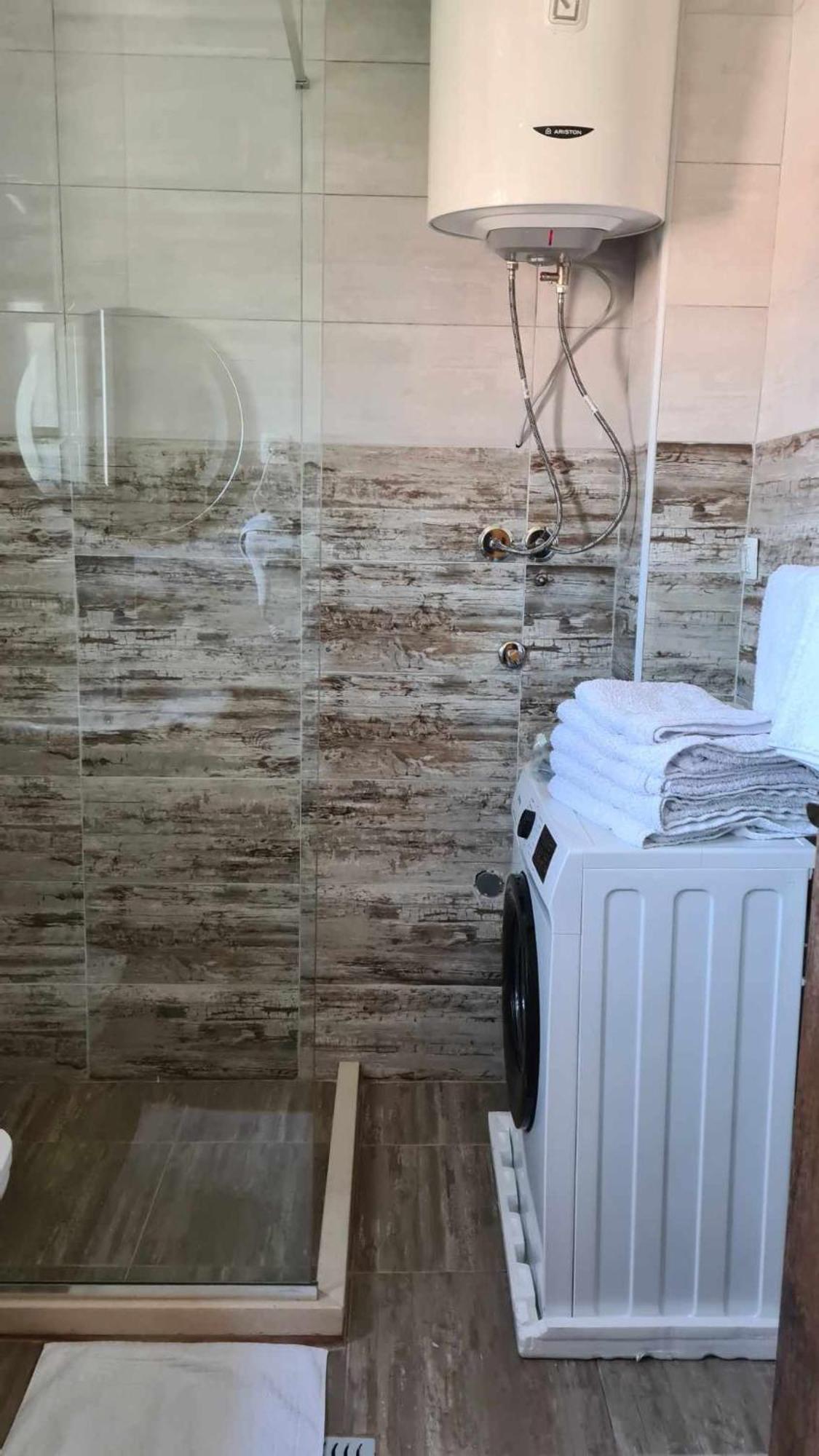 Apartments Ivetic Κότορ Εξωτερικό φωτογραφία